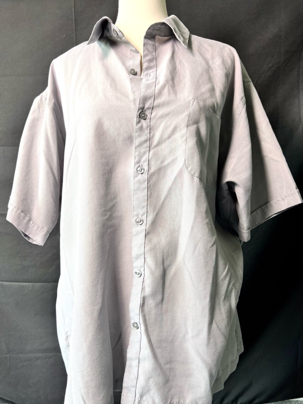 Van Heusen Men's Short Sleeve Button-Down Shirt - Light Gray